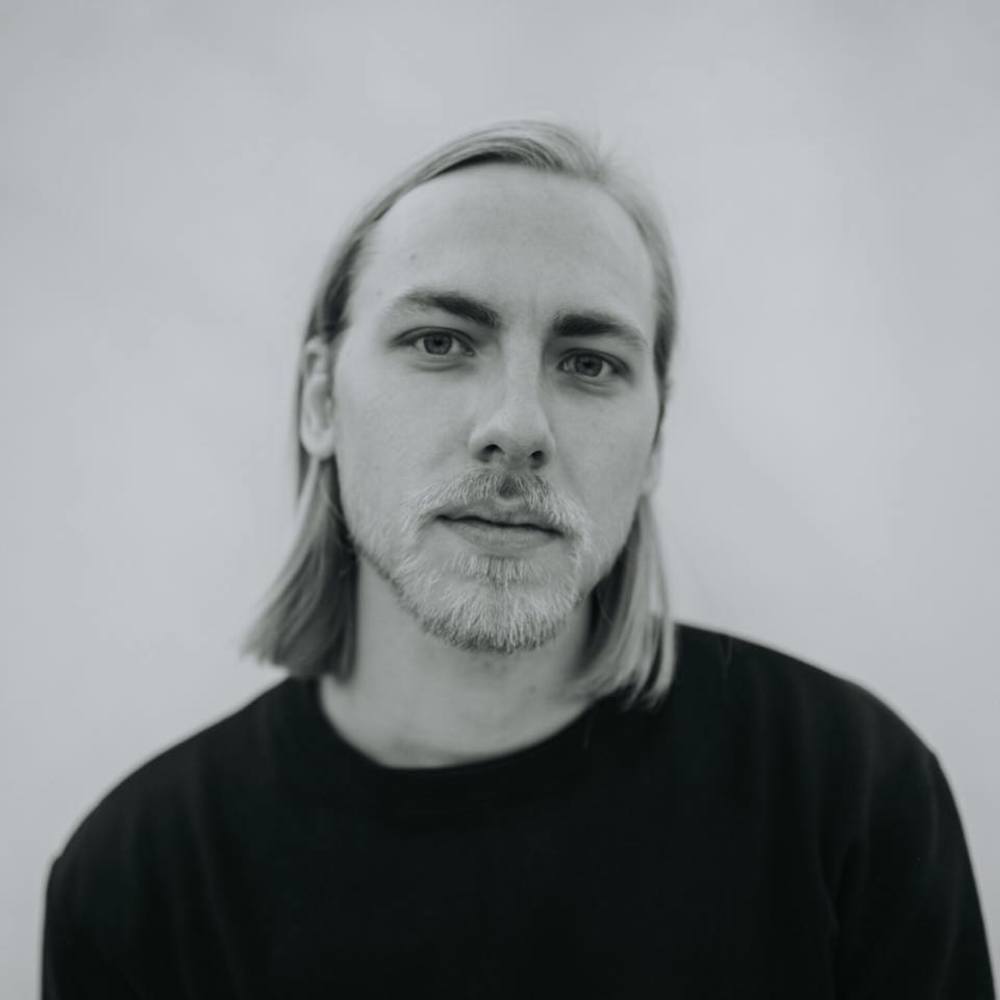 Meet your Posher, Ethan